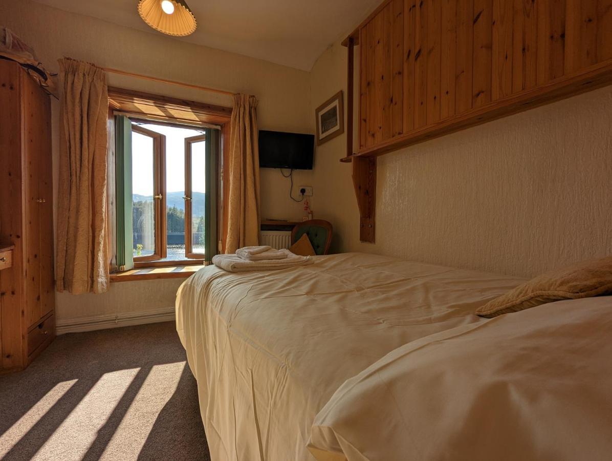 Bryn Elltyd Eco House Blaenau Ffestiniog Exterior foto